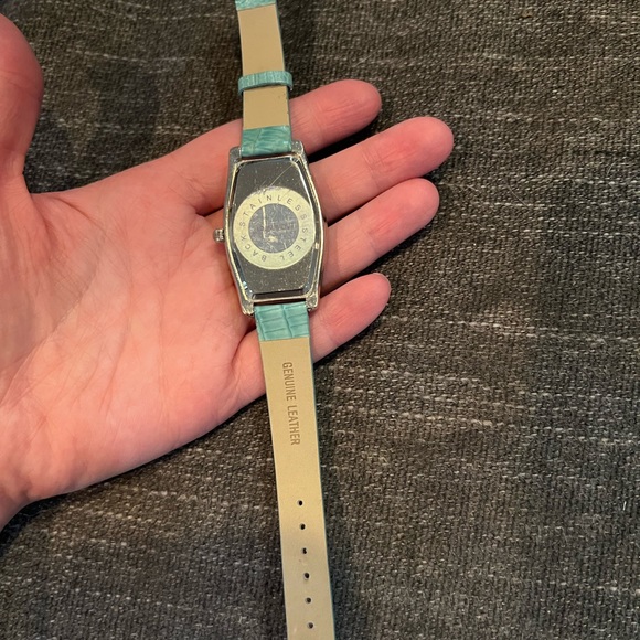 Geneva Watch - Picture 3 of 5